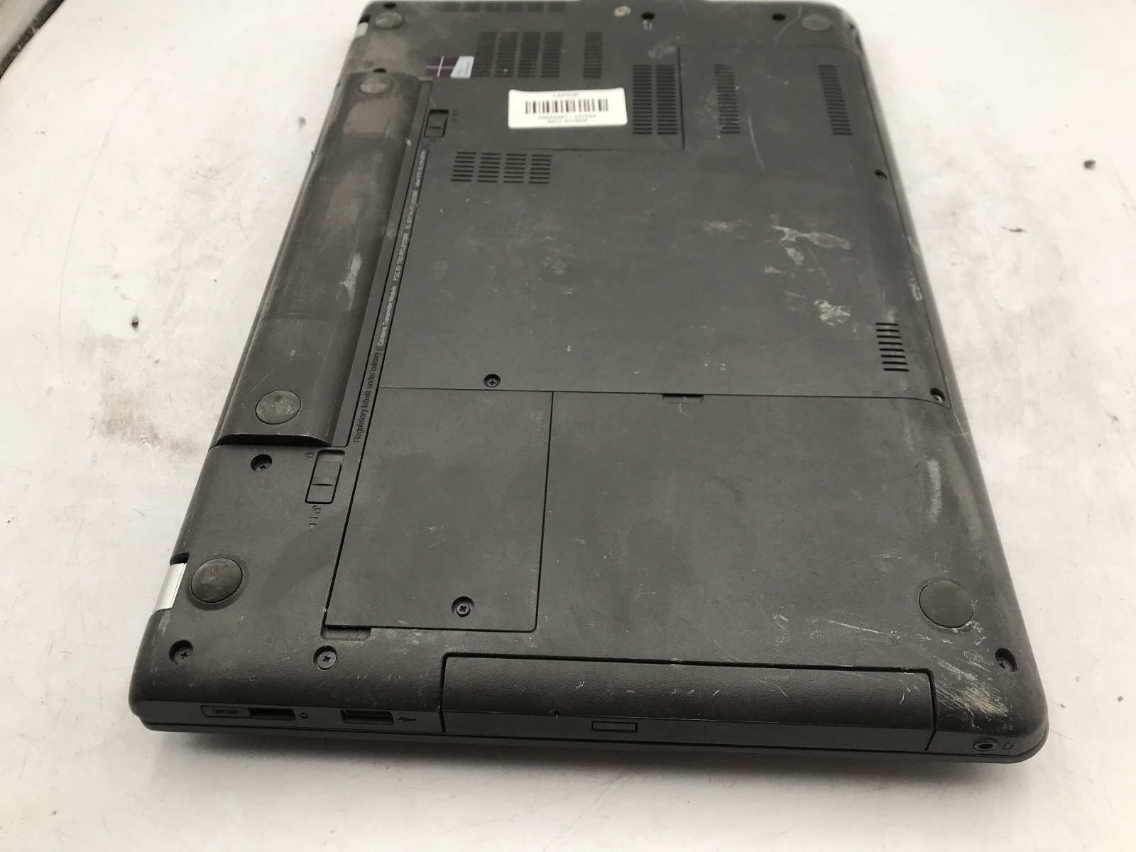 LENOVO THINKPAD E555 – BOOTS TO BIOS – AMD A6 7000 – NO RAM – READ DESCRIP – BB!