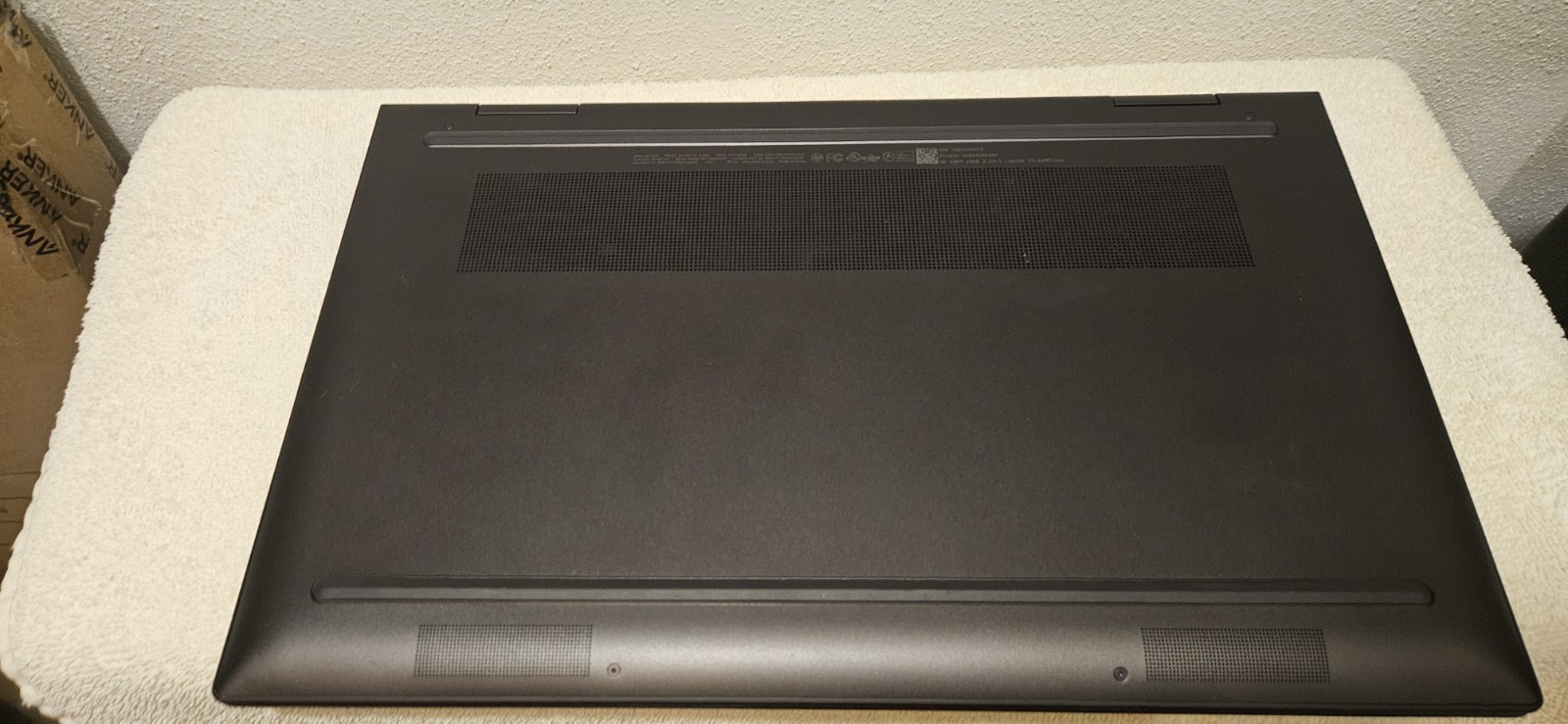 HP ENVY x360 15.6″ (256GB SSD, AMD Ryzen 5, 8GB RAM) 2 in 1 Laptop 15-ey0013dx
