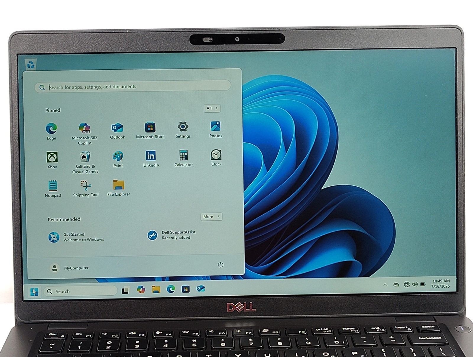 Dell Latitude 5400 14″ FHD Laptop Intel i5-8365U 1.6GHz 8GB 256GB Windows 11Pro