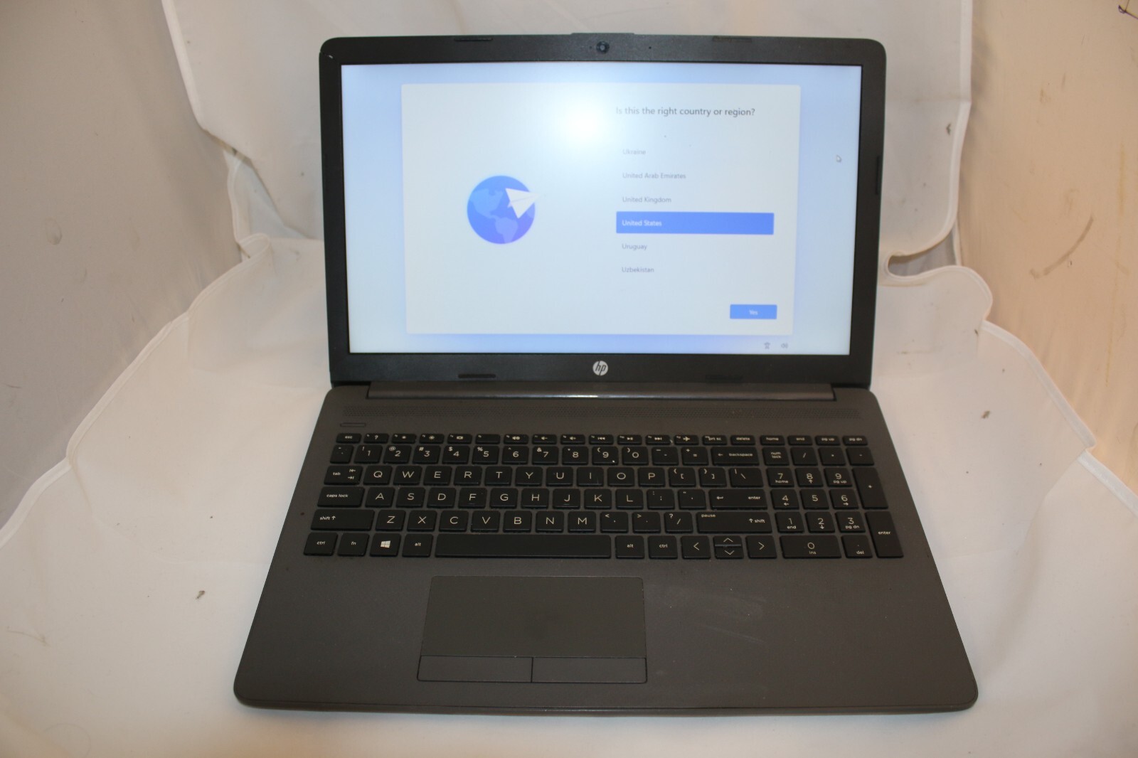HP 255 G7 AMD 3020E 1.20GHZ 8GB 128GB SSD 15.6″ HD RADEON R3 WIN10H