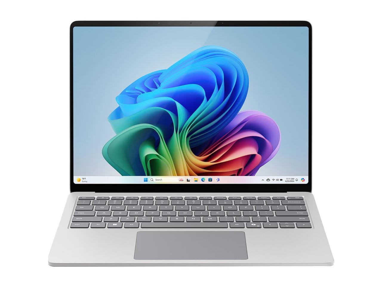 Microsoft Surface 13.8″ Copilot+ Laptop 7th Edition – 13.8″ PixelSense Flow Disp