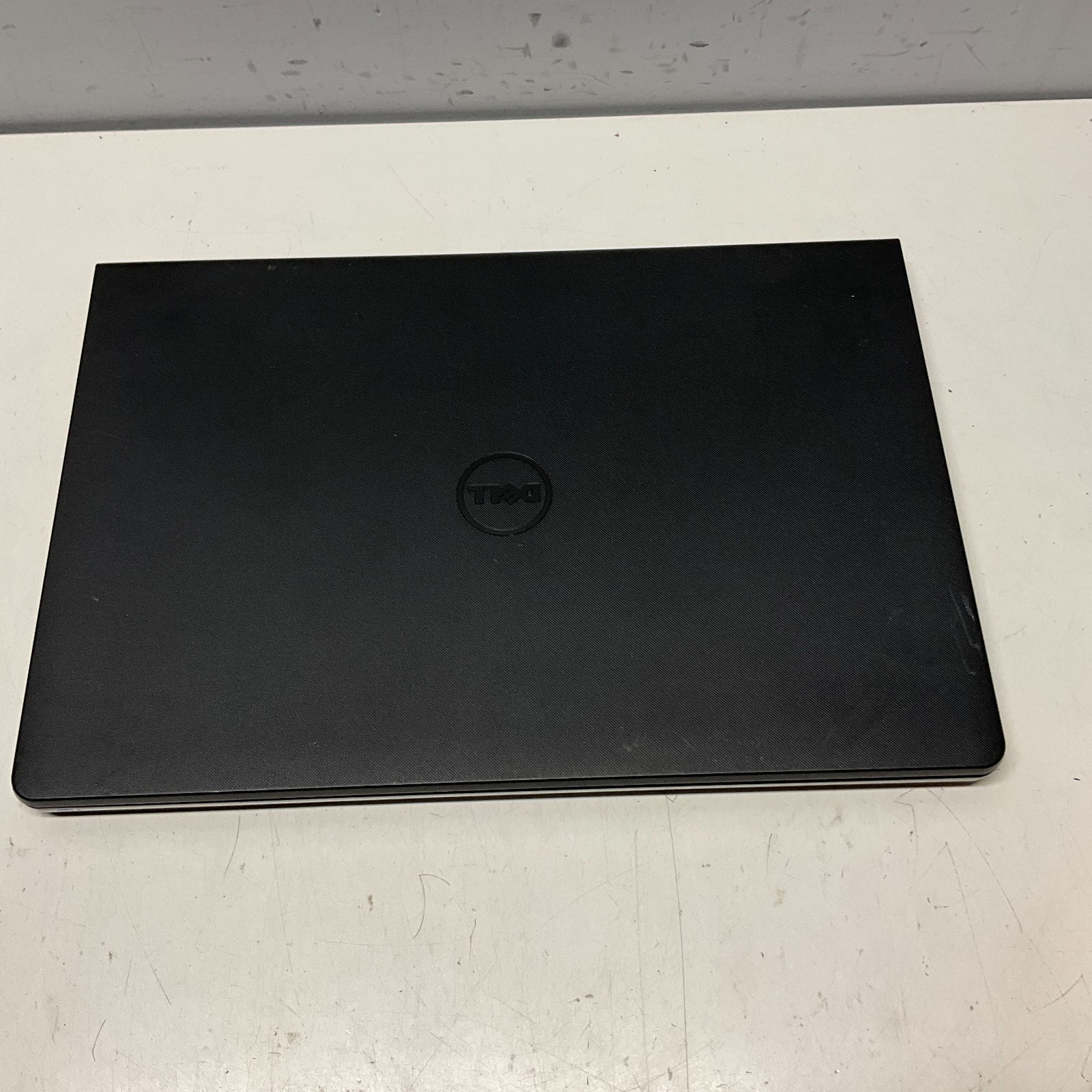 Dell Inspiron 3558 Laptop 15.6″ Intel Core i3 5005U 6GB 250GB SSD Windows 10 Pro