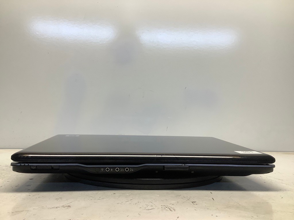 HP Pavilion DV9723CL AMD Turion 64 X2 TL-60 2GHz 2 GB NO HDD