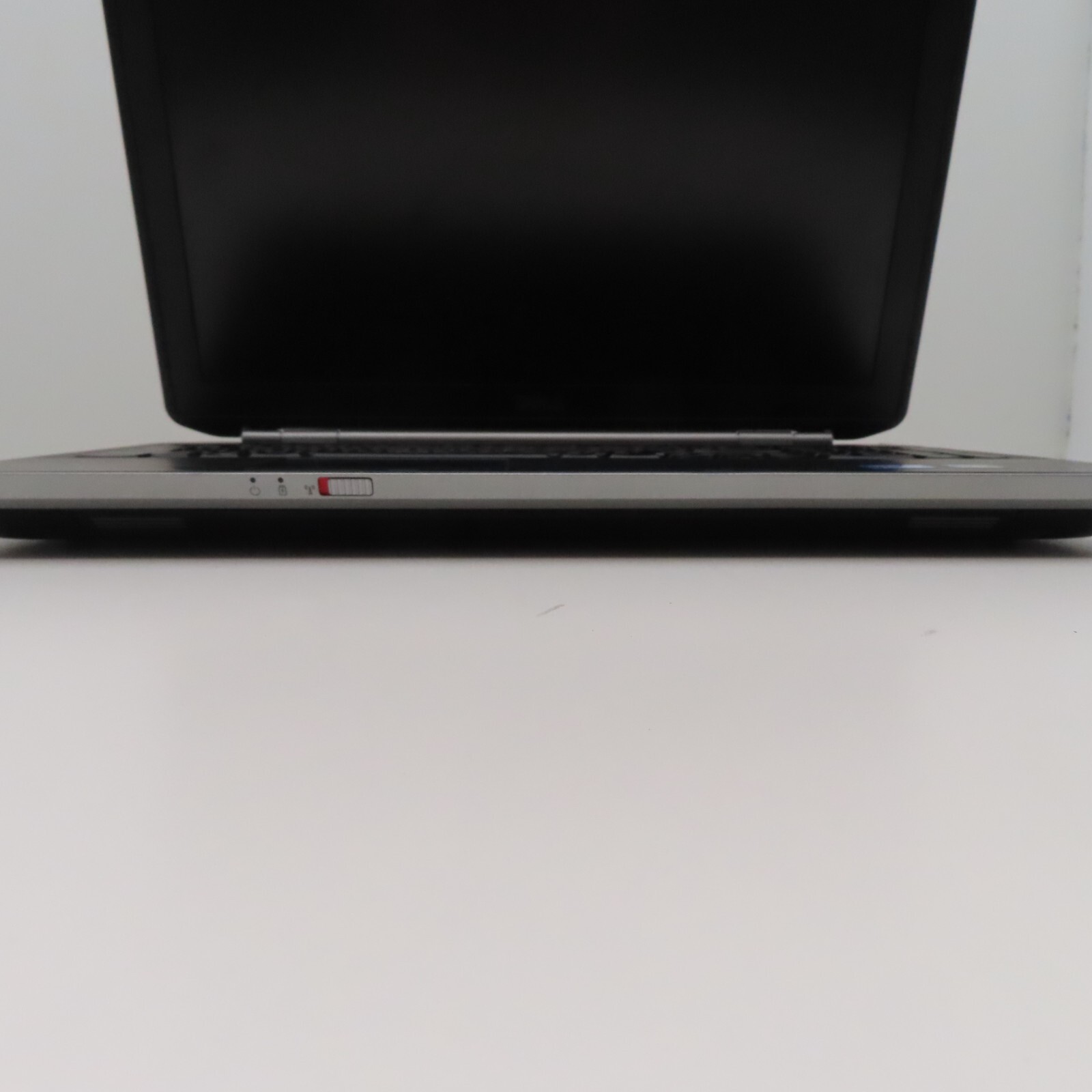 Dell Latitude Laptop Intel Core i5 2.50GHz 2 Cores 4GB DDR3 SDRAM