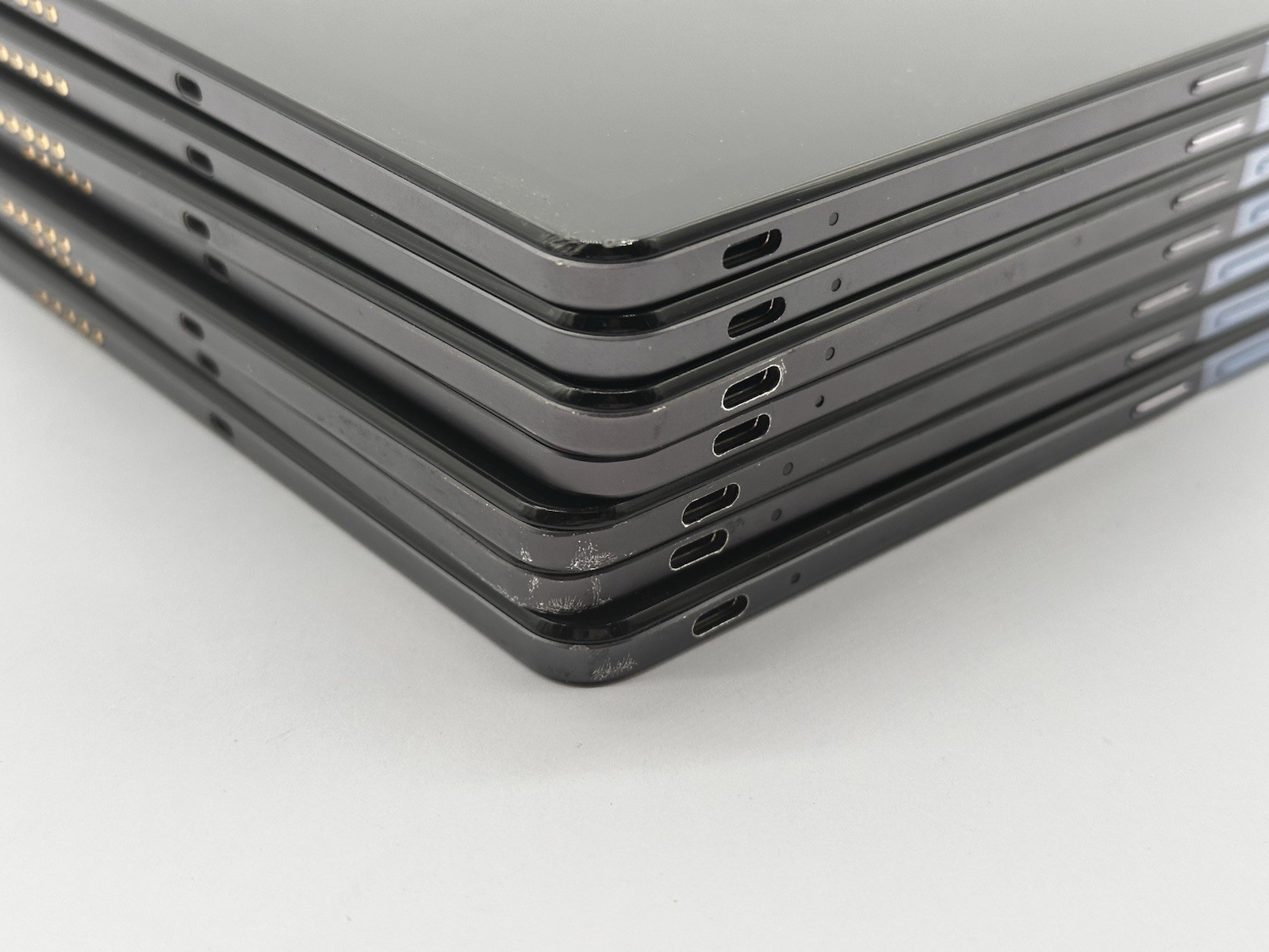 Lot of 7 Lenovo Chrome CT-X636F 10.1″ (64GB, MediaTek Helio P60T,4GB) No Charger