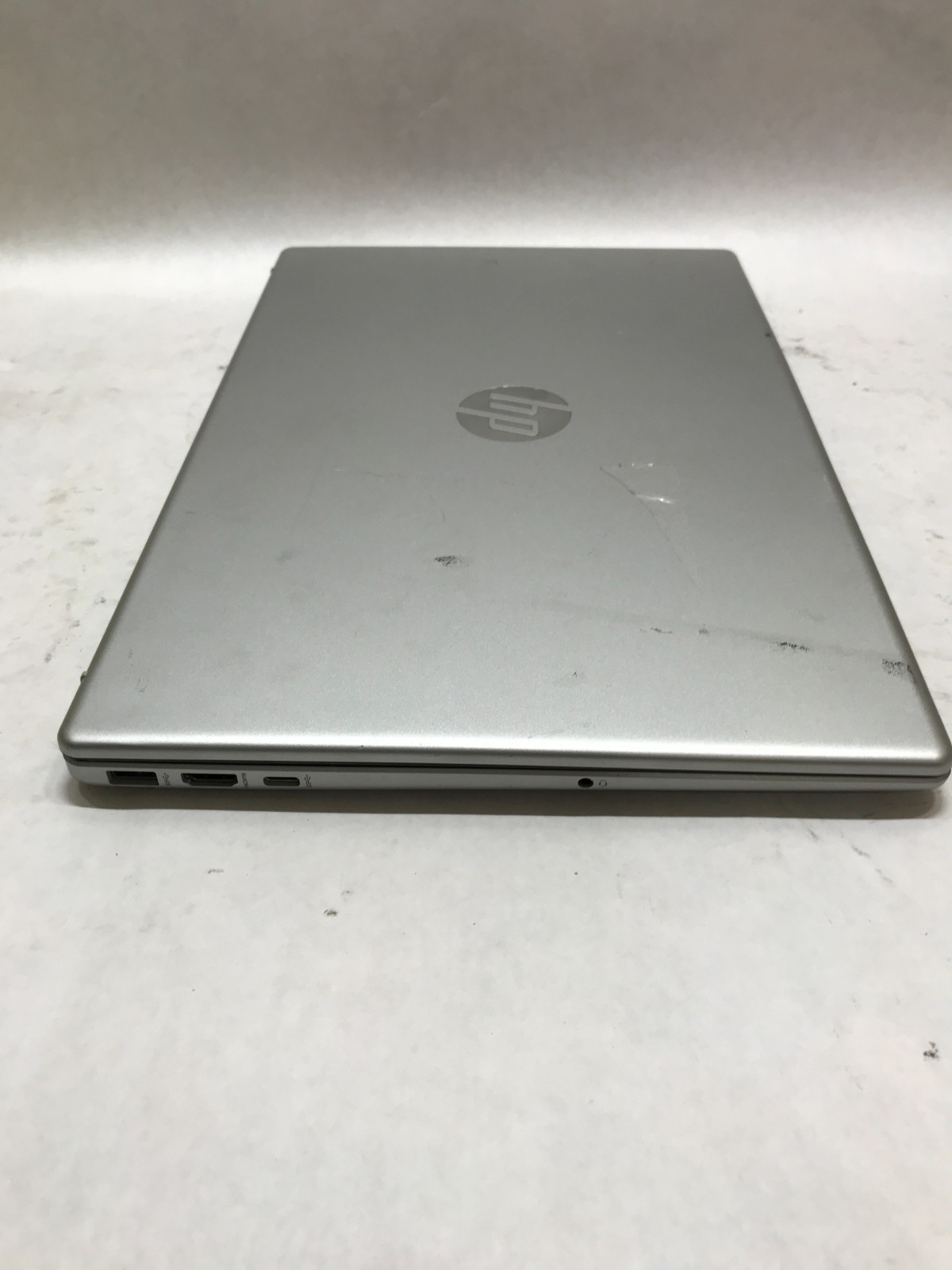 HP 15-fd0159wm 15″ Intel Core i5-1334U NO RAM NO SSD/OS For Parts Cracked!! – DW