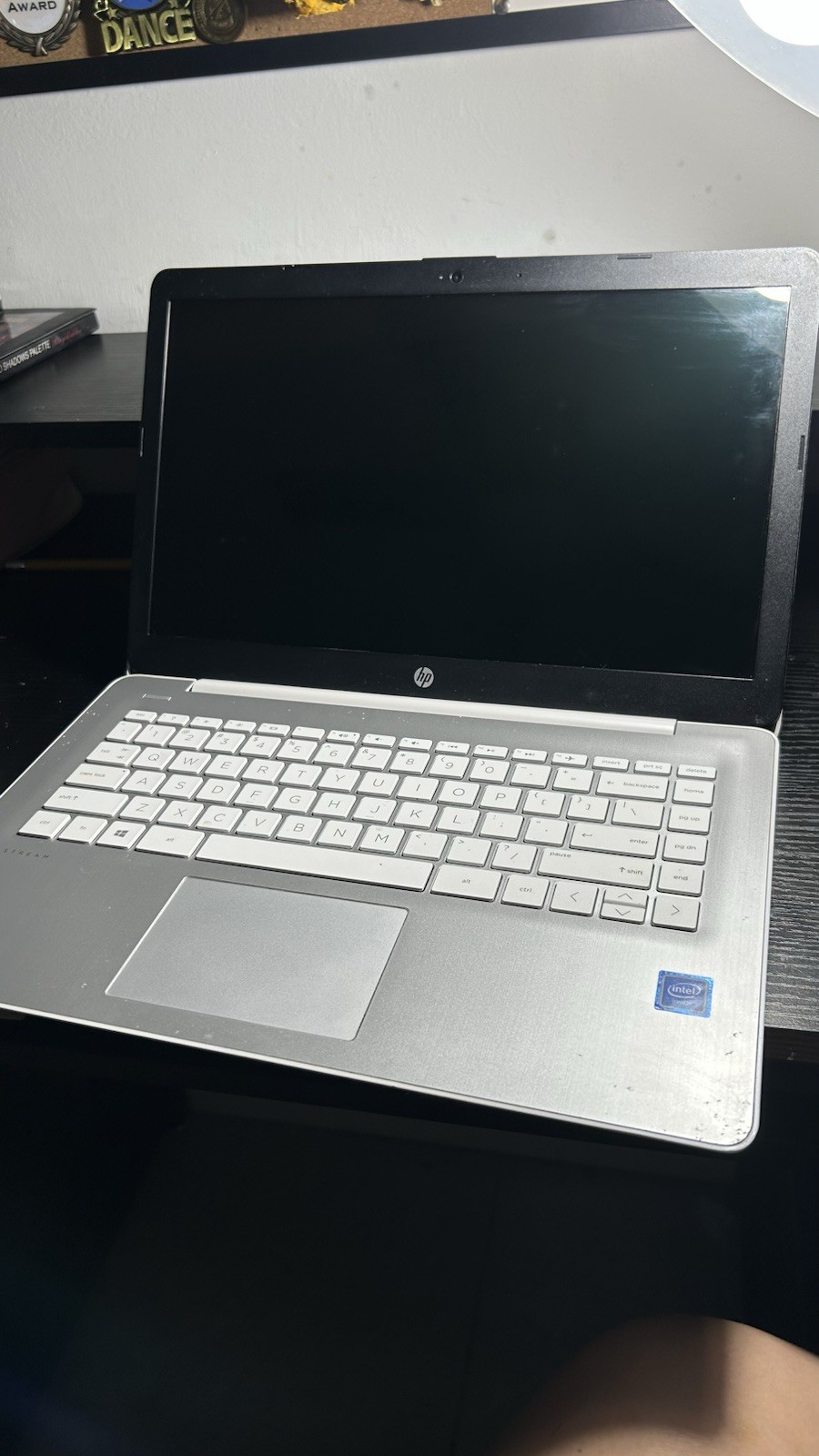 HP Stream 14 Laptop Intel Core White | Used – Good Condition | Includes Charger