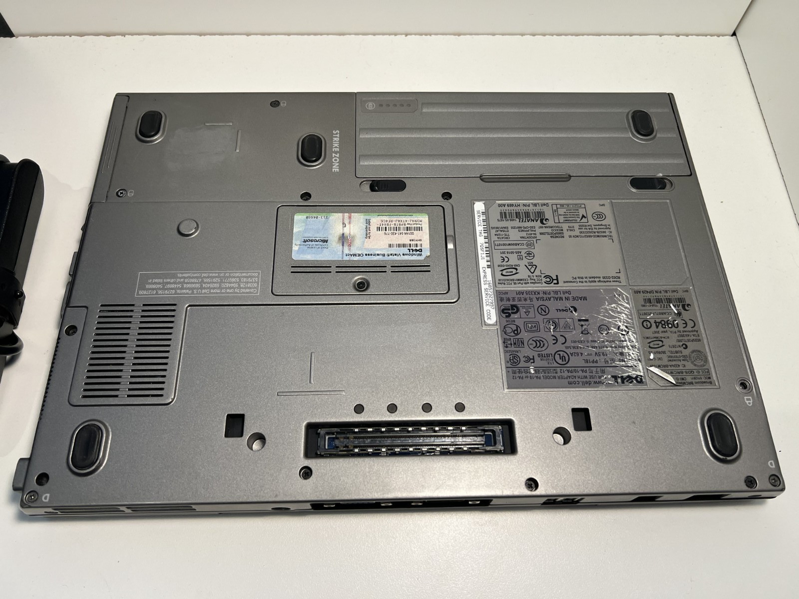 Dell Latitude D630 Core2 Duo T7500 2GB RAM 80 GB HDD Windows 10 AC adapter