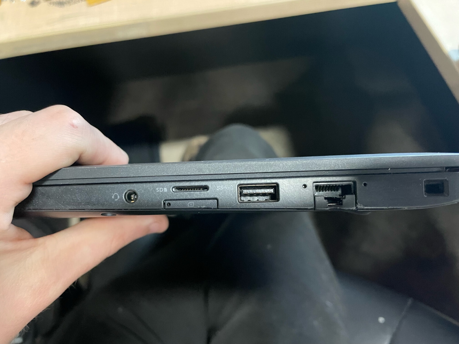 Dell Latitude 7280 12″ i5-6300U 2.4GHz 8GB RAM NO SSD NO BATTERY NO CHARGER