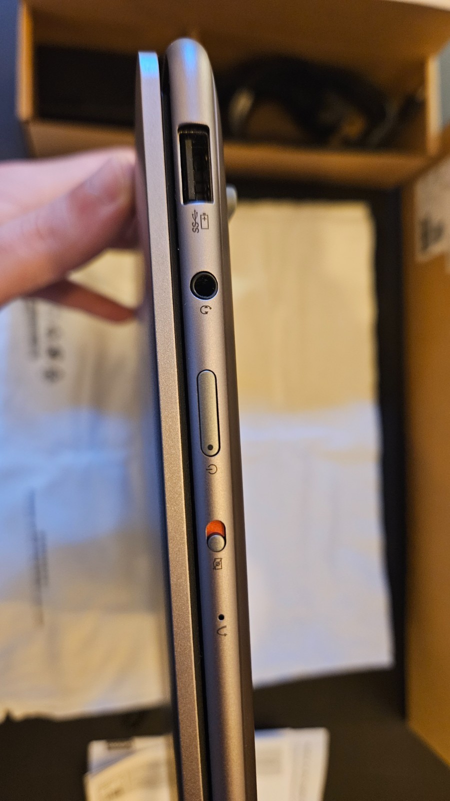 💻 Lenovo Yoga Slim 7 14IMH9 – Ultra 7 / 32 Go RAM – Comme neuf