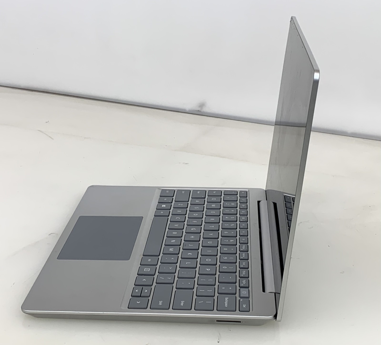MICROSOFT SURFACE GO 1943 i5-1035G1@1.00GHz 16GB RAM 256GB NVMe W11P W/AC *READ