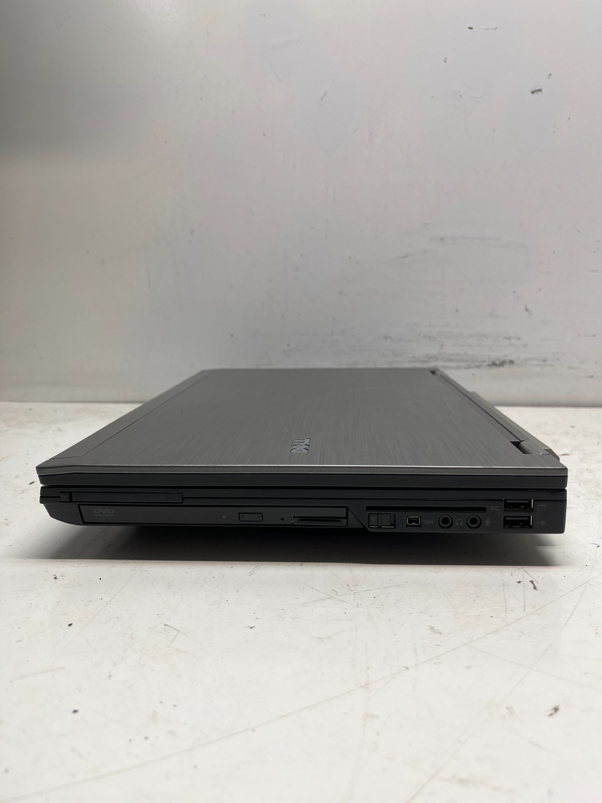 Dell Latitude E6510 Intel Core i7 Q740 1.73GHz 8GB NO HDD