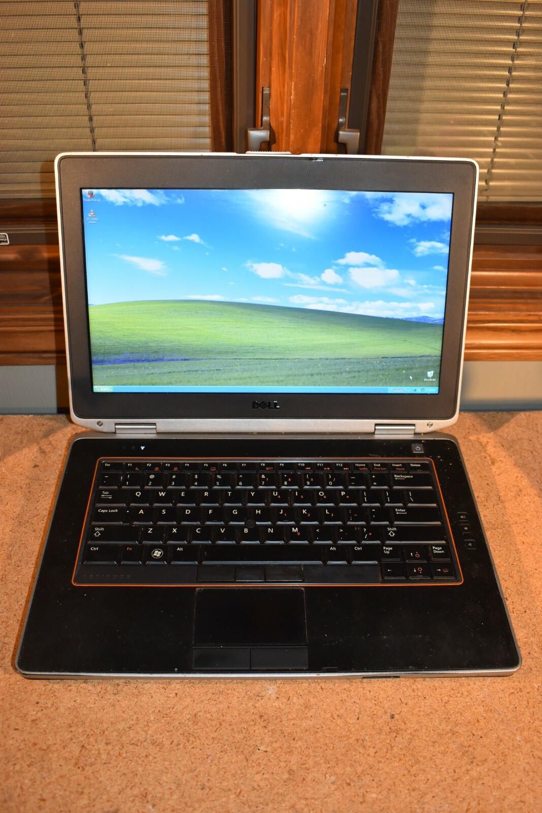 Dell Latitude E6420 Intel Core i7-2620M 4GB 750GB Windows XP NVidia NVS 4200M