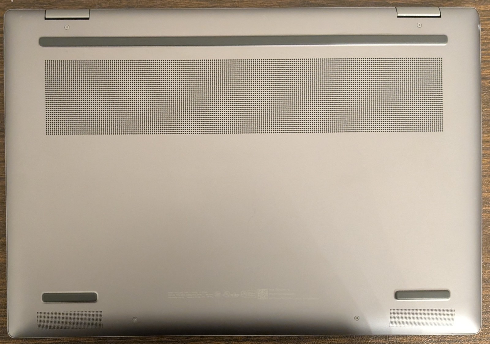 HP ENVY x360 16″ 2-in-1 Touch FHD (Ryzen 7 8840HS, 16GB DDR5, 1TB SSD) Laptop