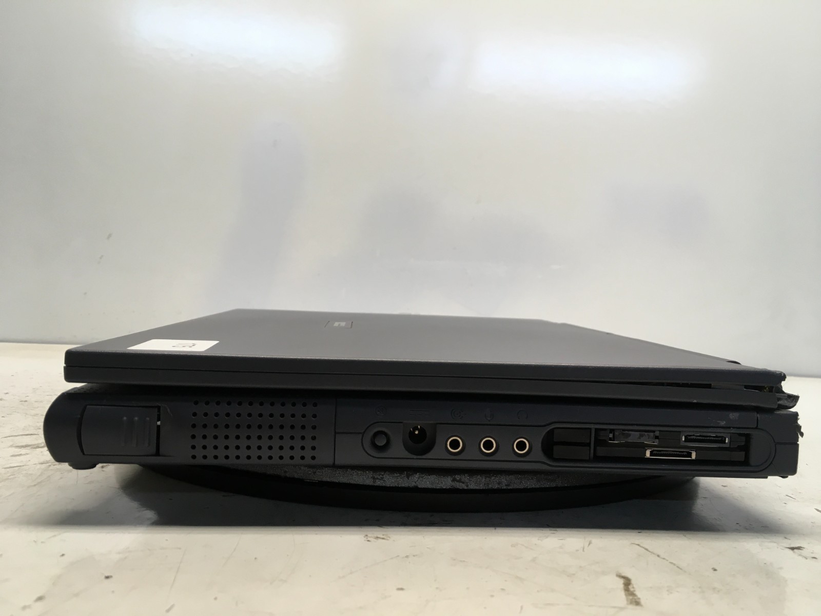 HP OmniBook 4100 Intel Pentium II 233MHz 96 MB NO HDD