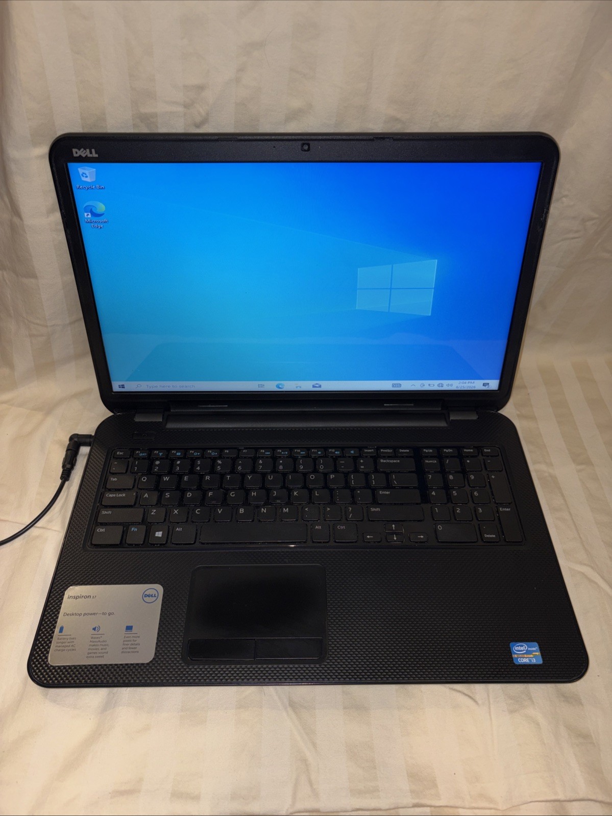 Dell Inspiron 17 3721 17.3″ Laptop Intel Core i3-3227U 4 GB, 500 GB, Win 10 Home