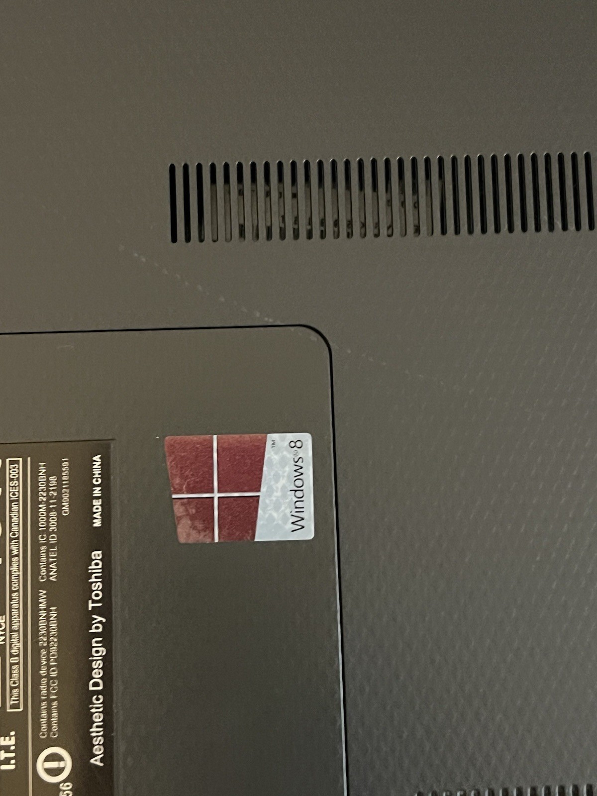 Toshiba Qosmio X875-Q7190 i7-3630QM GeForce GTX 670M 250GB SSD 16GB RAM Win 10