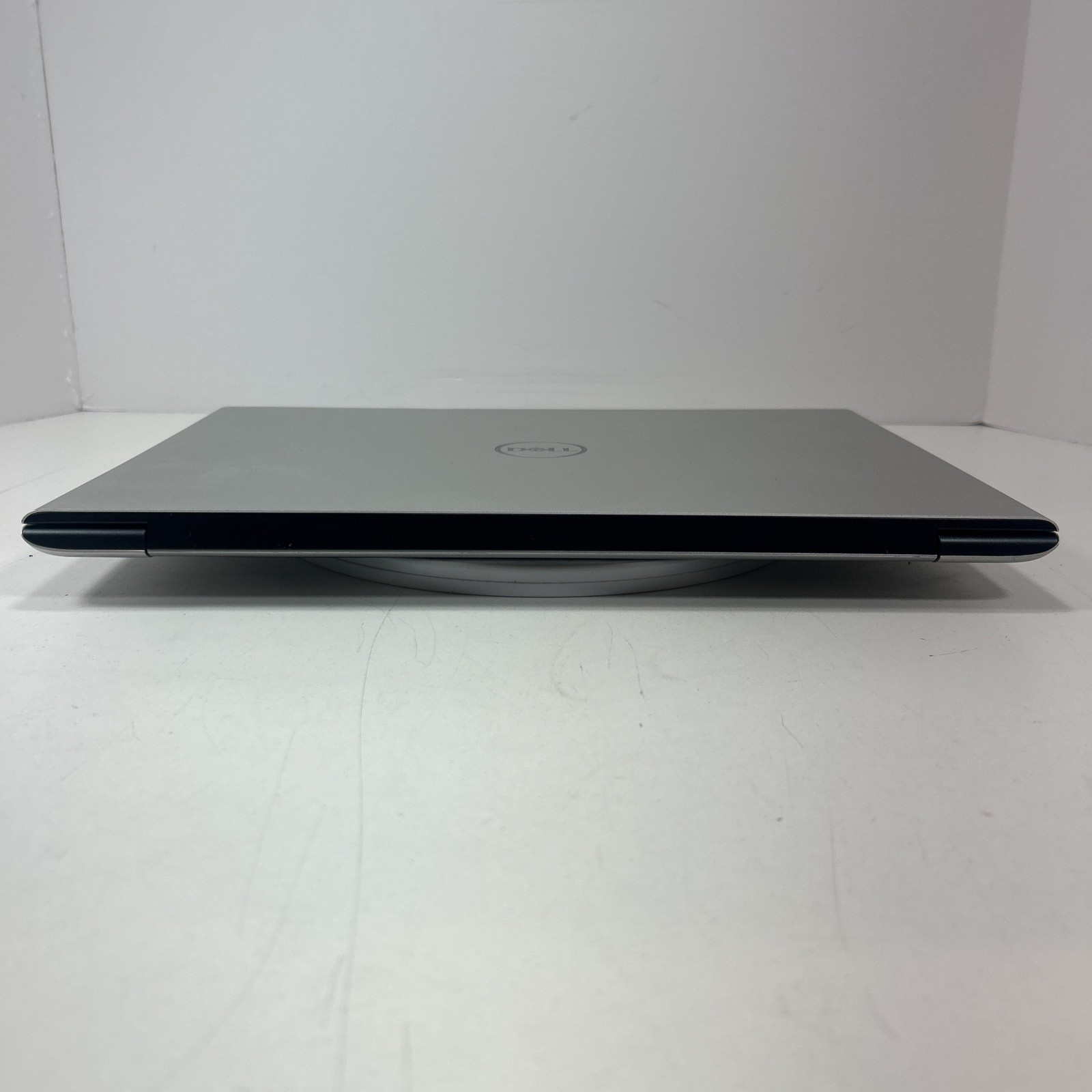 Dell Vostro 5471 i5-8250U 1.60GHz 4GB RAM 256GB SSD Windows 11 Pro 🔋Poor