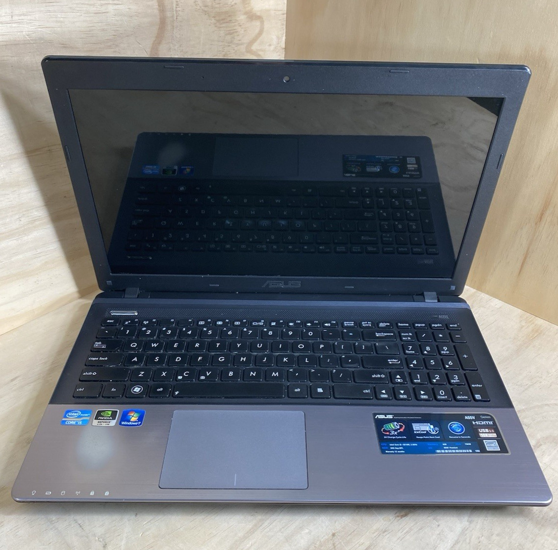 ASUS A55V Laptop Intel Core i5-3210M@2.5GHz/8 GB RAM/960 GB SSD/W11H/ Bad bat