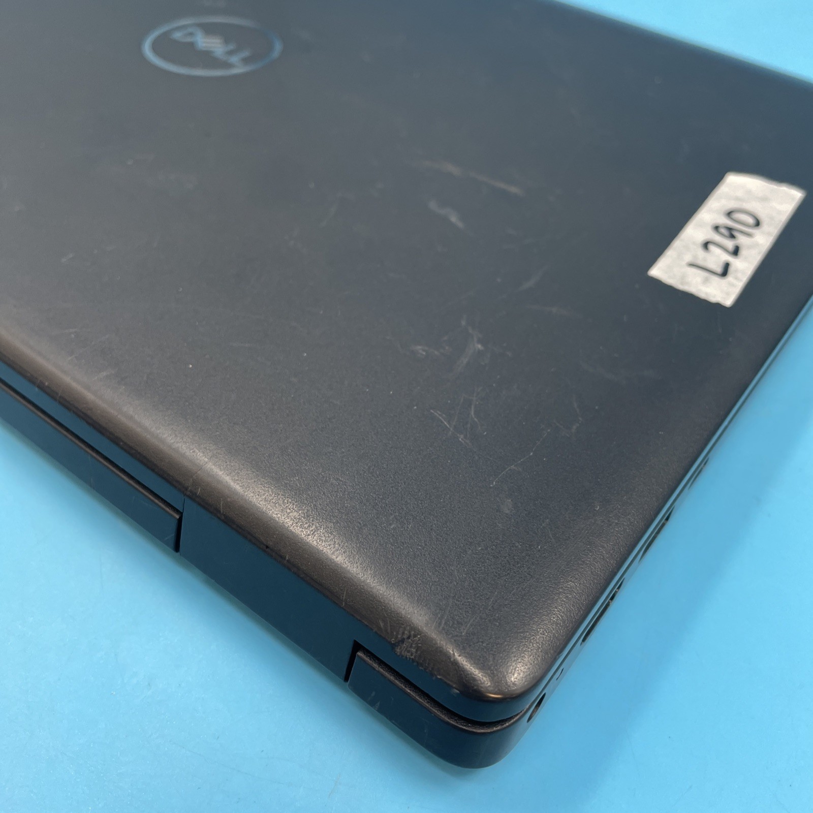 Dell Latitude 3520 | i5-1135G7 | 8GB RAM | 256GB SSD | WIN 11 PRO | 71% BATT