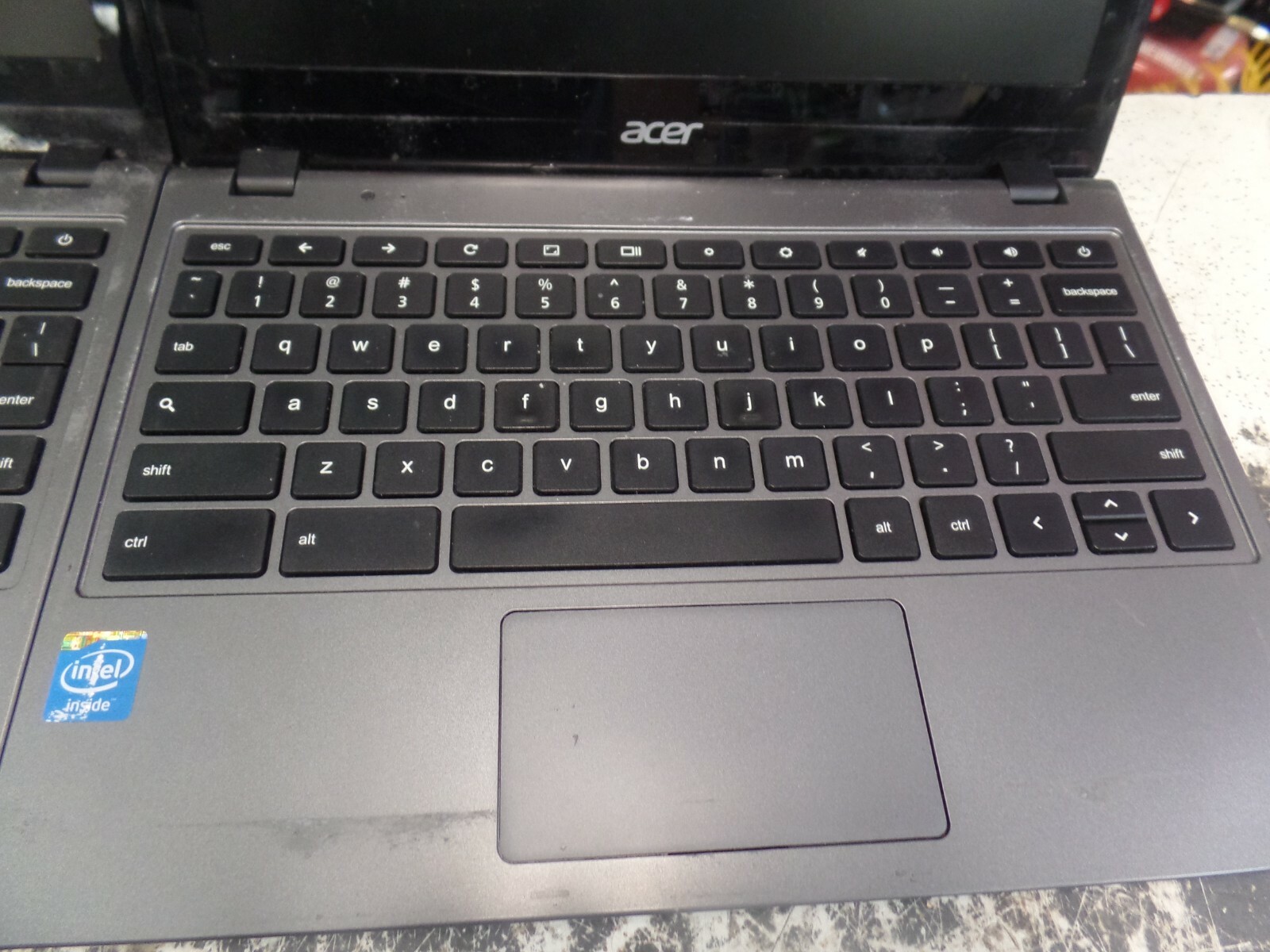 PARTS/REPAIR Lot of 2 ACER Chromebook C720 (11.6″, 16GB SSD, 2 GB RAM, Celeron)