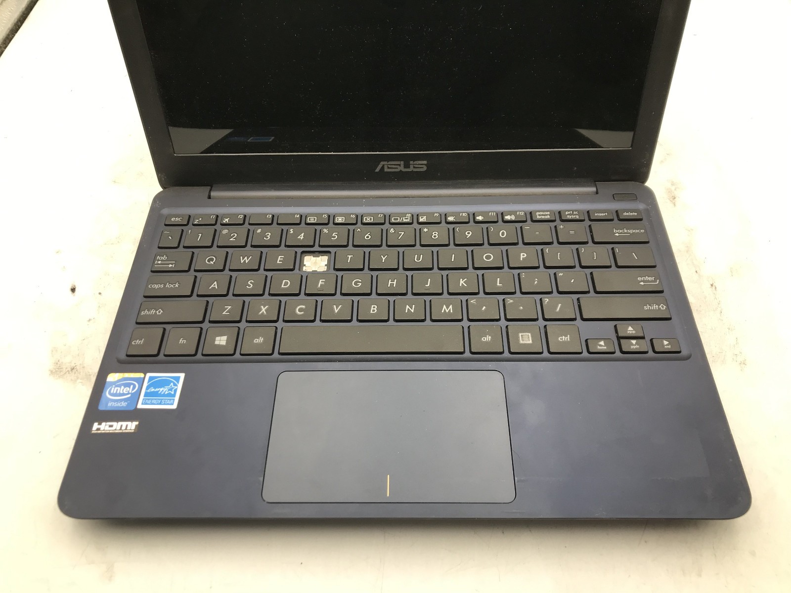 ASUS EeeBook X205T – FOR PARTS/REPAIR – INTEL ATOM Z3735F – 2GB RAM – READ – BB!