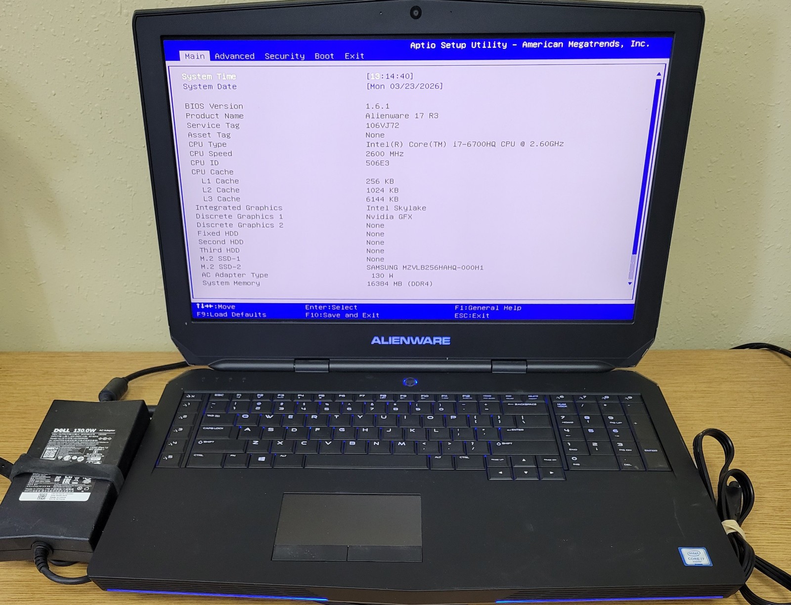 Alienware 17 R3 i7-6700HQ 2.60GHz 16GB 256GB NVMe GTX 980M 4K No OS/HDD
