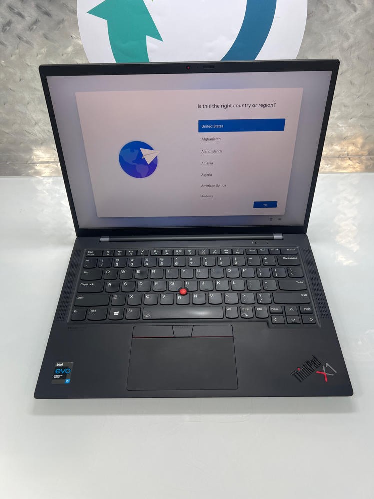 LENOVO THINKPAD X1 CARBON G9 i5-1135G7, 8GB RAM, 256GB SSD