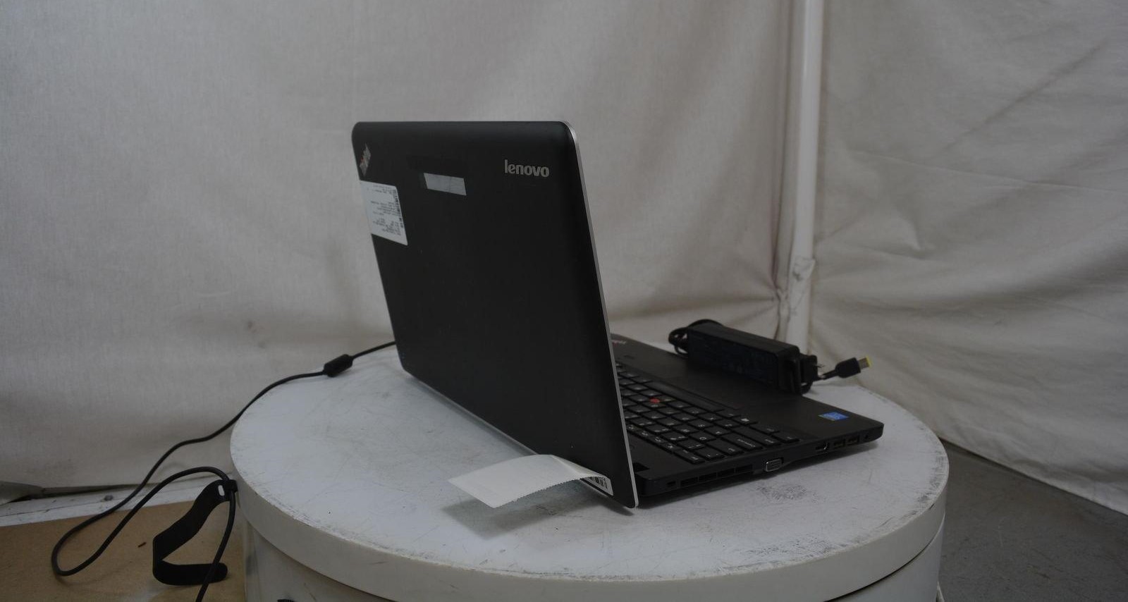 Lenovo ThinkPad Edge E540 20C6-008SUS Laptop Core i5-4200M 2.5Ghz 4GB 256GB SSD