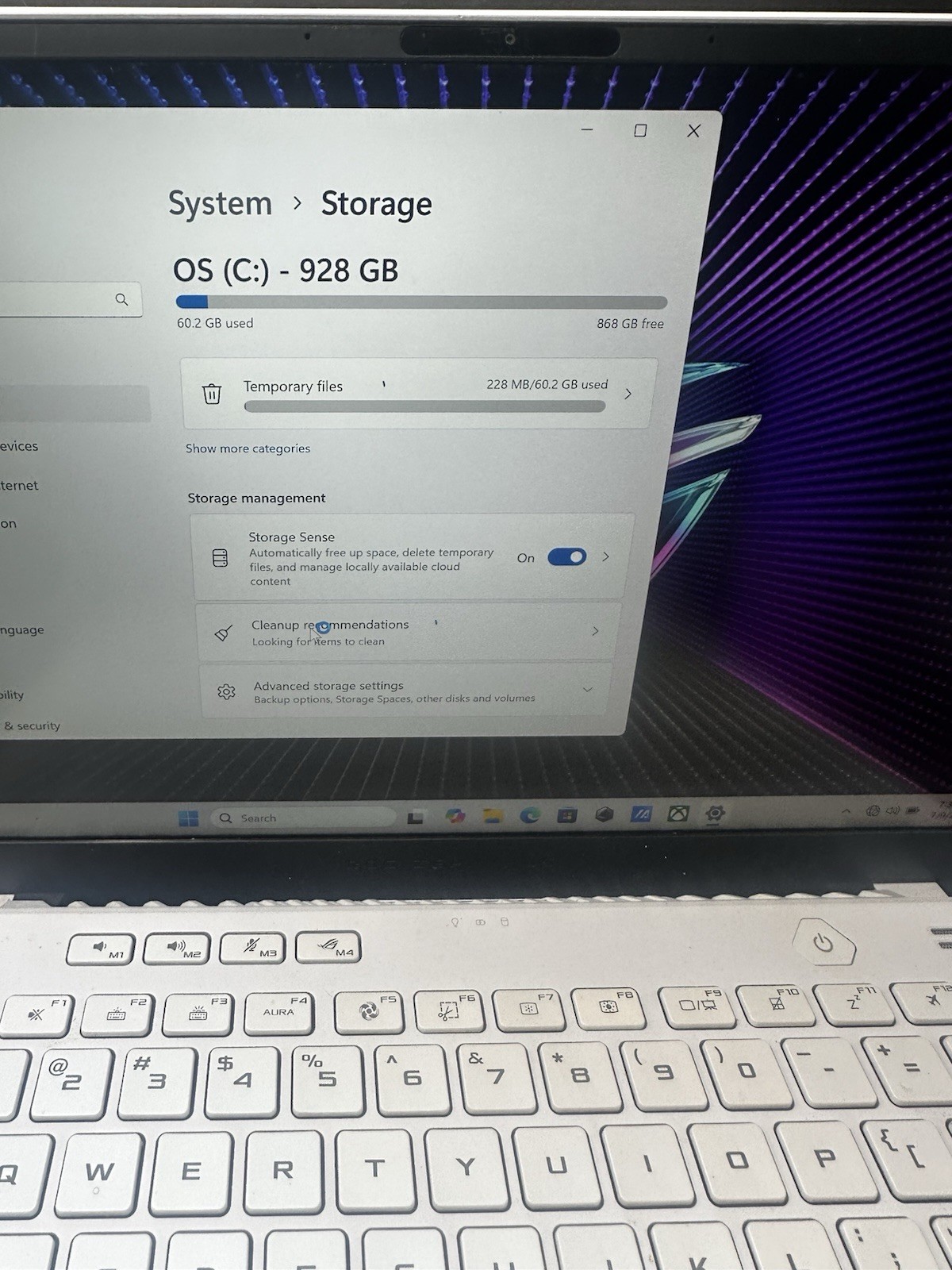 ASUS ROG Zephyrus G14 (GA402RJ) – Ryzen 9 6900HS – 16GB DDR5 – 1TB SSD