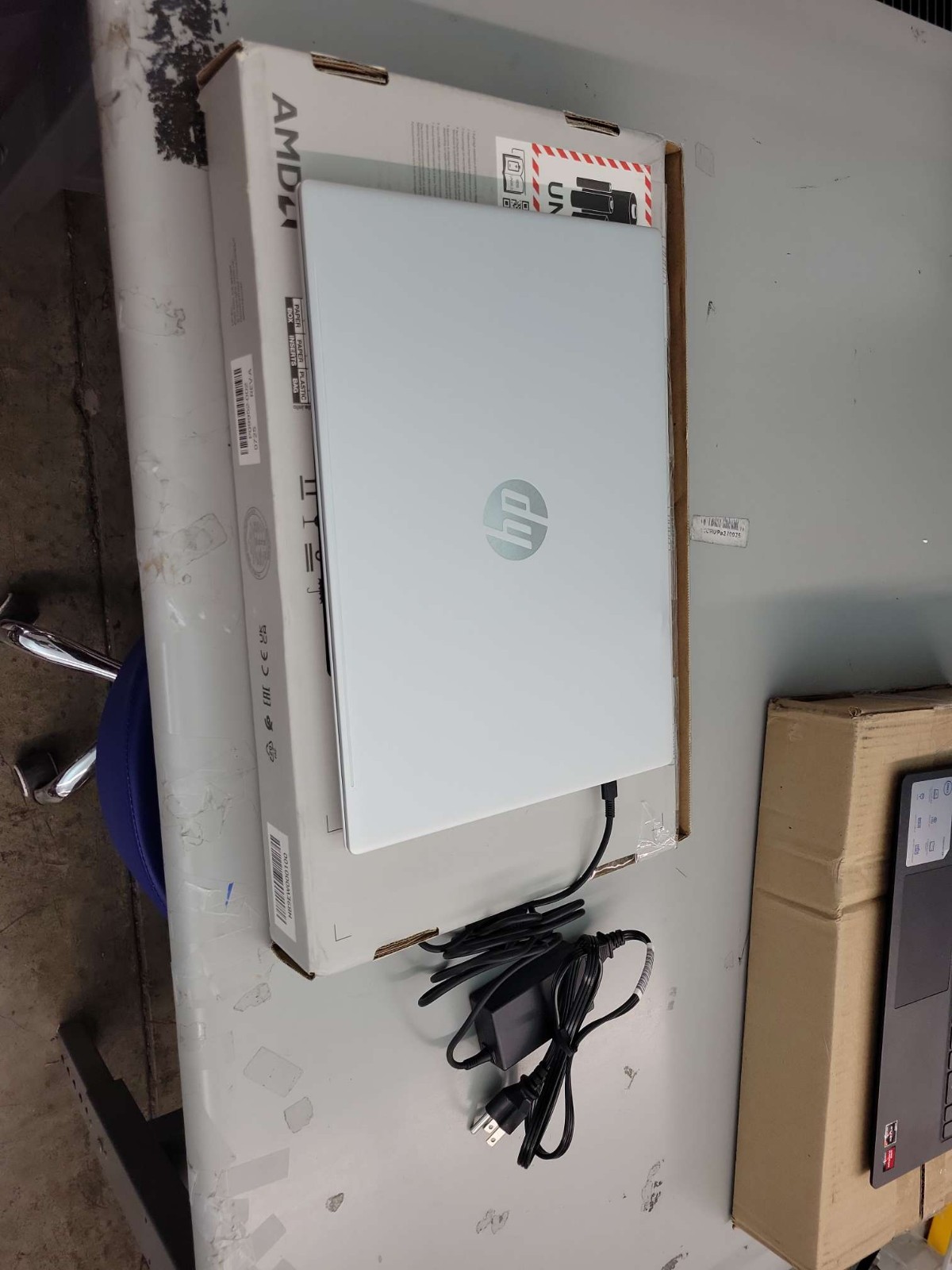 HP 16-ag1070wm 16” OmniBook 5 Ryzen 7 350 16GB RAM 512GB SSD Win 11 Home Silver