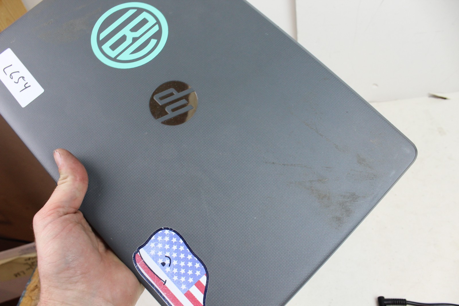 CASE DAMAGE HP Laptop 15-BW0XX AMD A10-9620P 8GB RAM 256GB HDD w/ OS