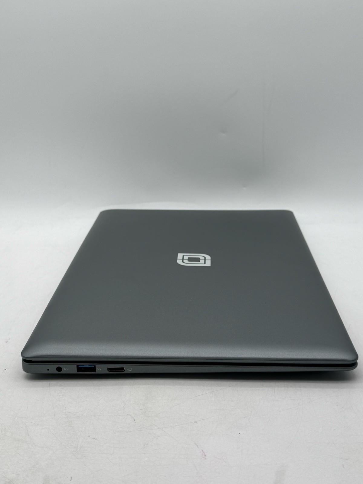 (BROKEN) Jumper EZbook X3 Laptop 13.3in FHD Celeron 12GB RAM 512GB SSD Silver