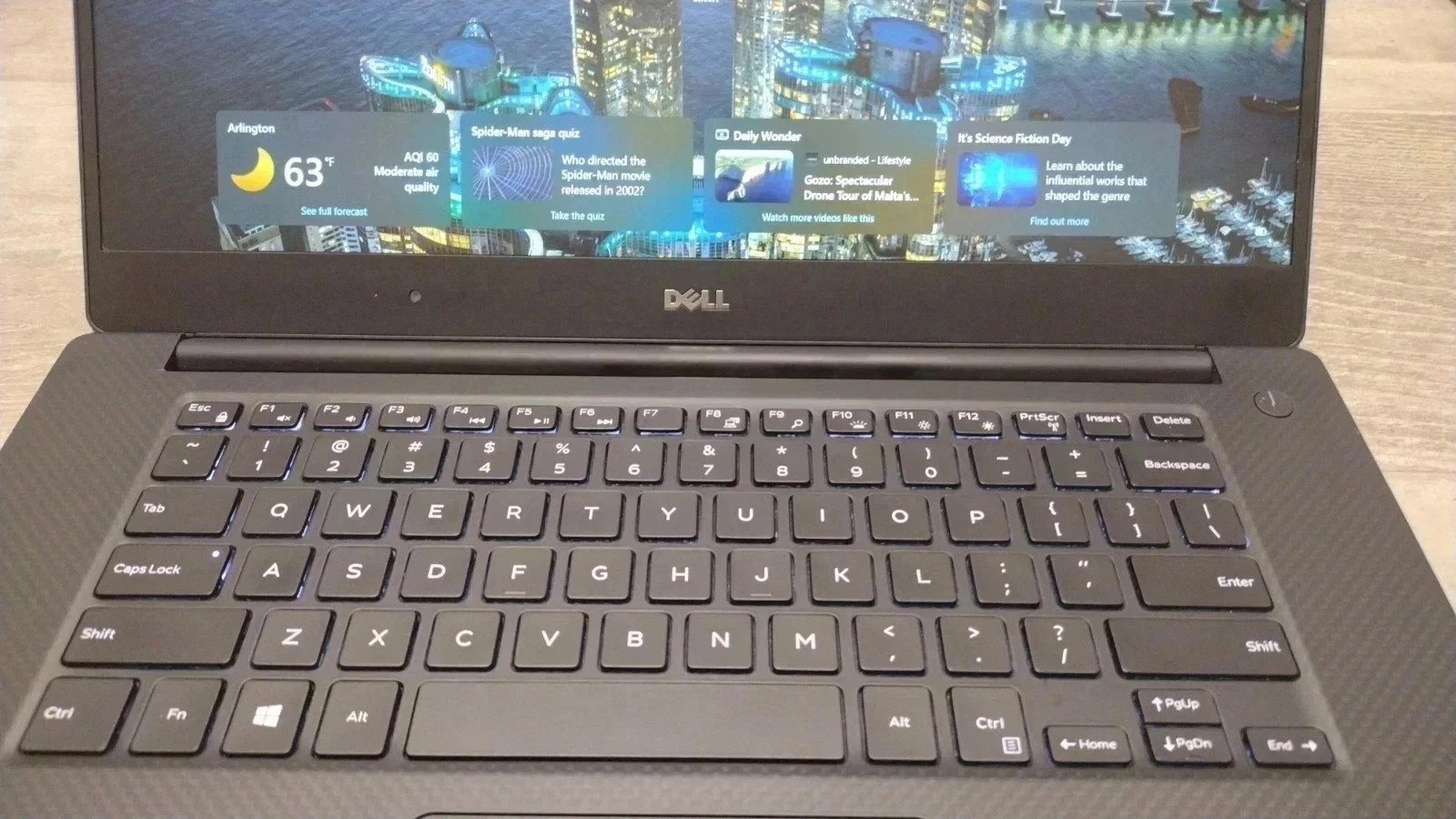 Gaming! Dell XPS 15 7590 FHD 15.6″ Laptop 6-Core i7-9750H 16GB 256GB NVIDIA 1650