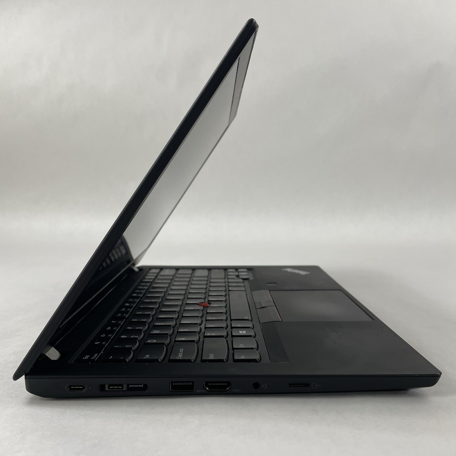 Lenovo ThinkPad T490 14″ i5-8365U 1.60 GHz 8 GB RAM No SSD/OS/AC – Bad Hinge