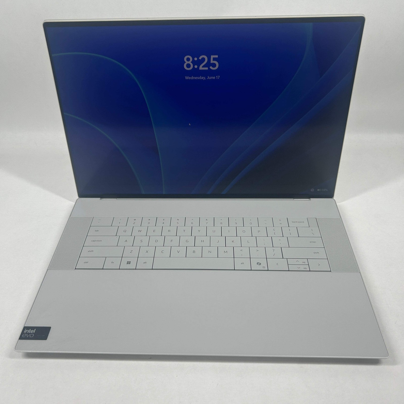 Dell XPS P129F001 16.3″ Core Ultra 7 155H 16GB RAM 1TB SSD GeForce RTX 4050