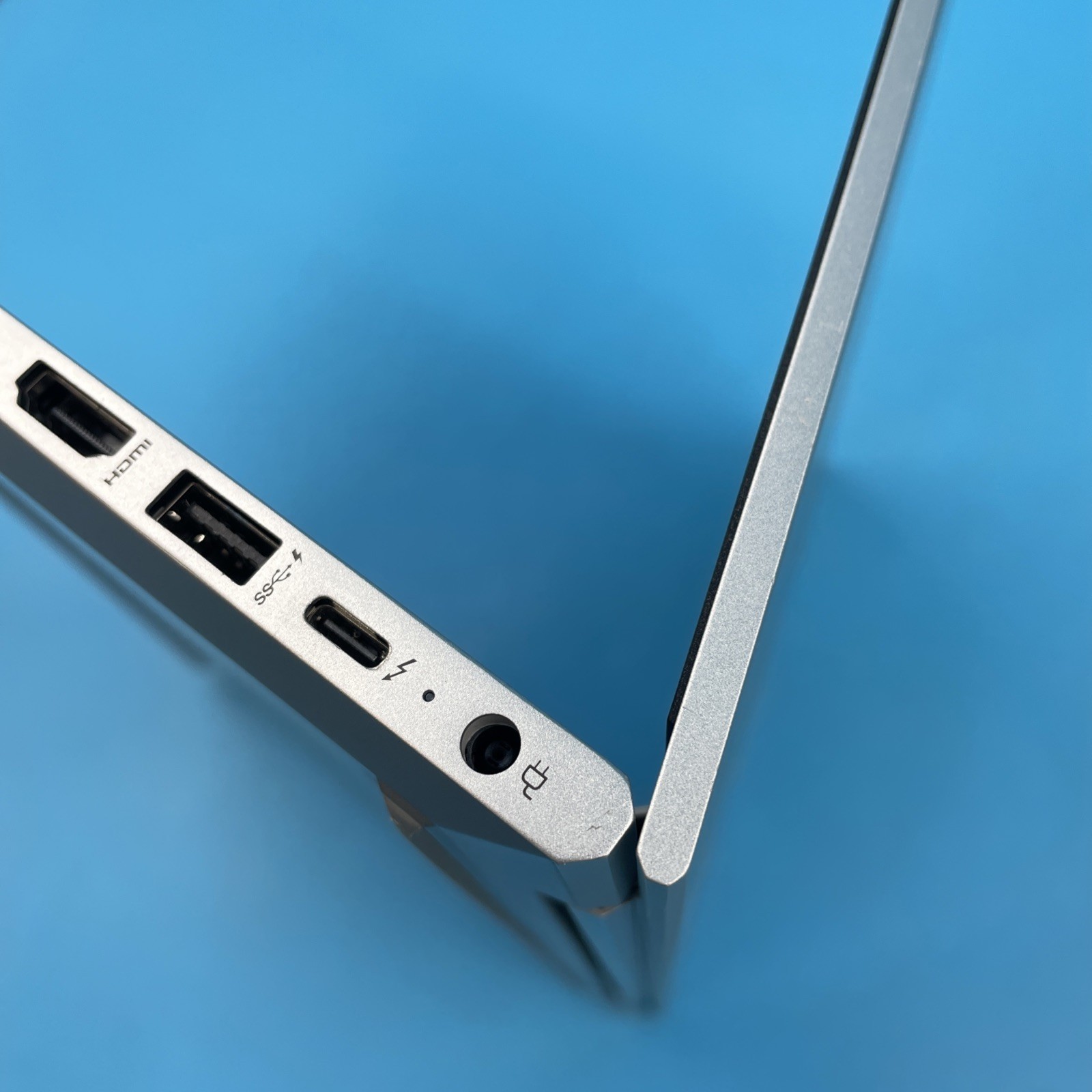 HP ProBook 630 G8 | i5-1145G7 | 16GB RAM | 512GB SSD | WIN 11 PRO | 74% BATT