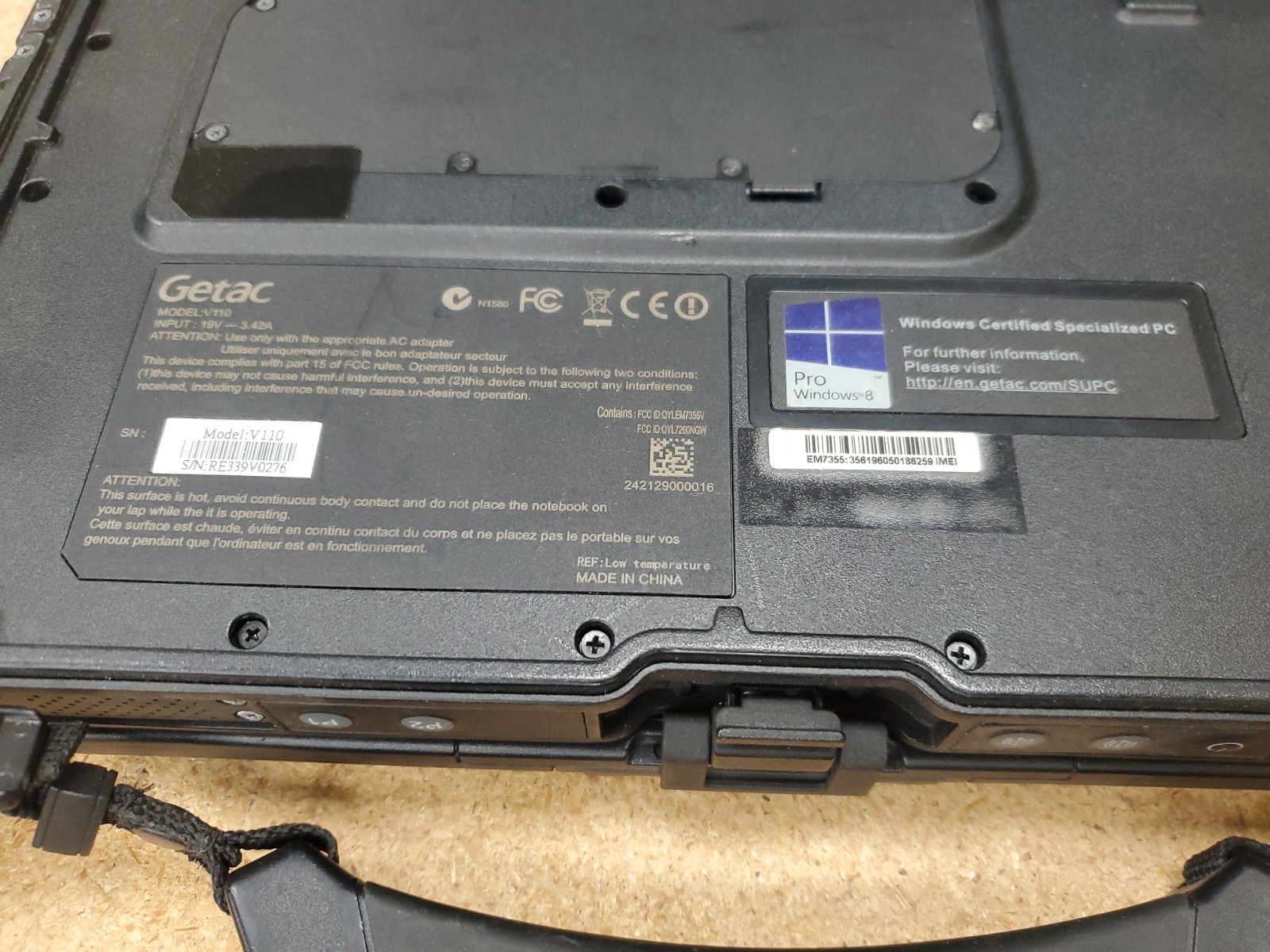 GETAC V110 Laptop Tablet Touch Screen i5-4300U 1.90GHz 8gB No HDD 8404hrs