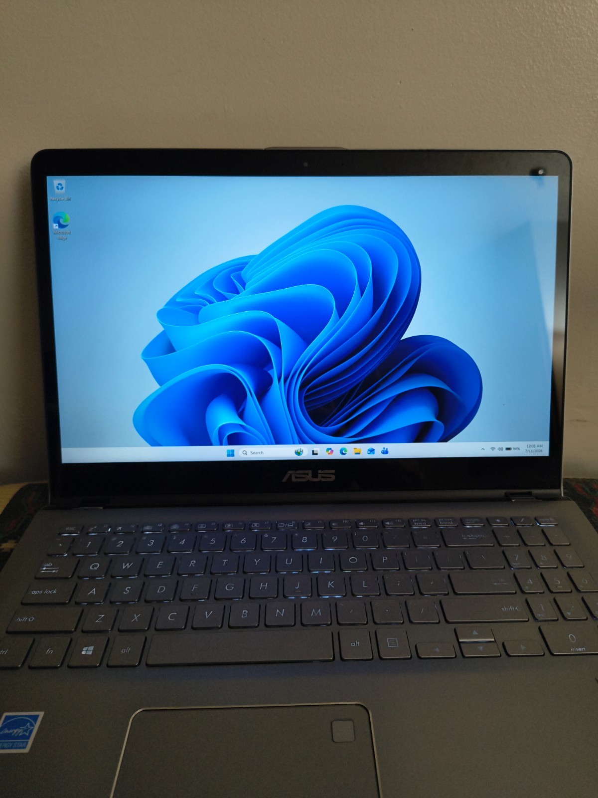 ASUS 15.6″ Q505U TS BKLT Laptop Core i5-8250 16GB 250GB NVMe SSD+1TB HD Wn11Hm