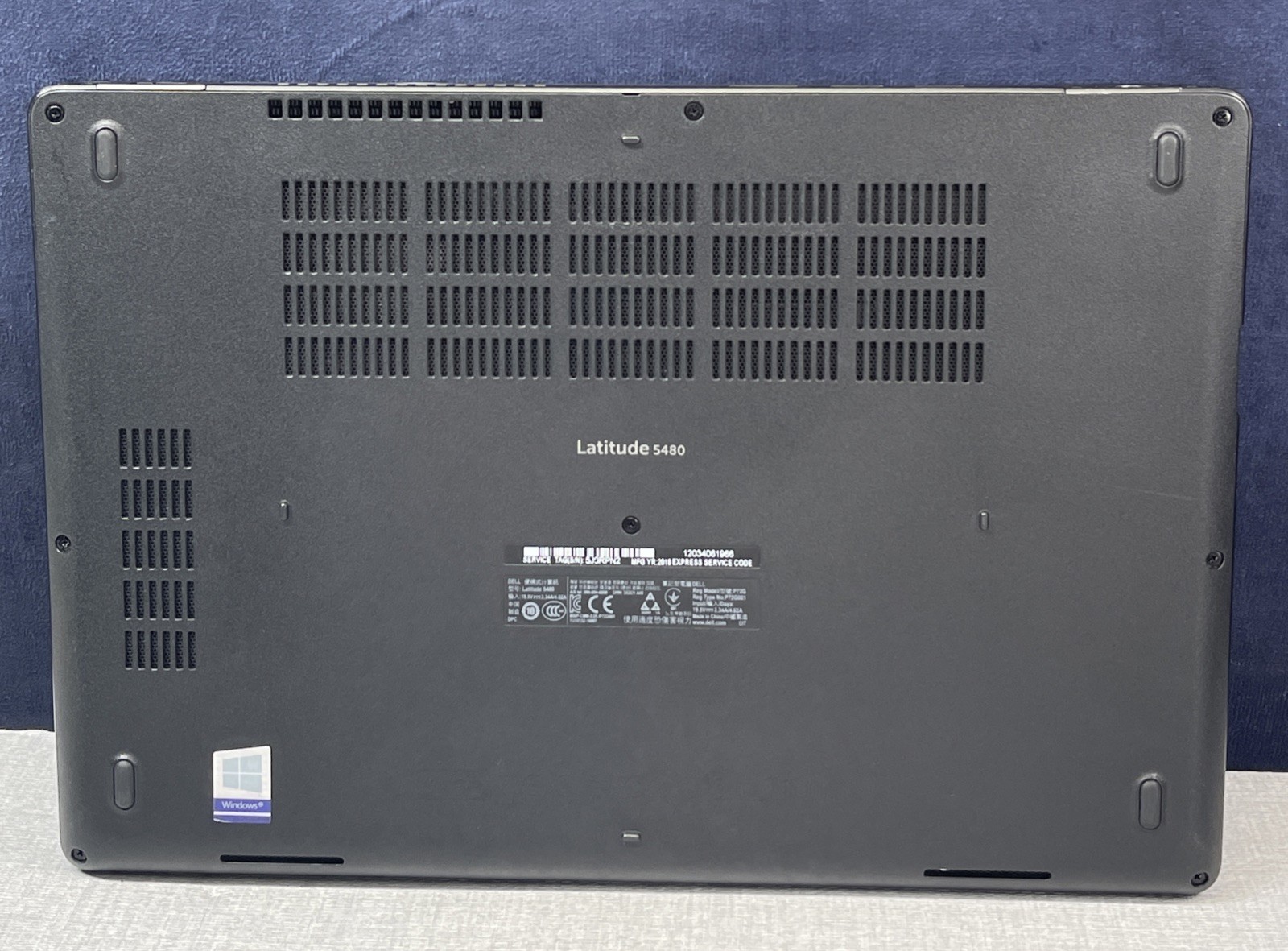 Dell Latitude 5480 Core i5-7300U 2.60 GHz 8GB RAM 256GB SSD NO OS