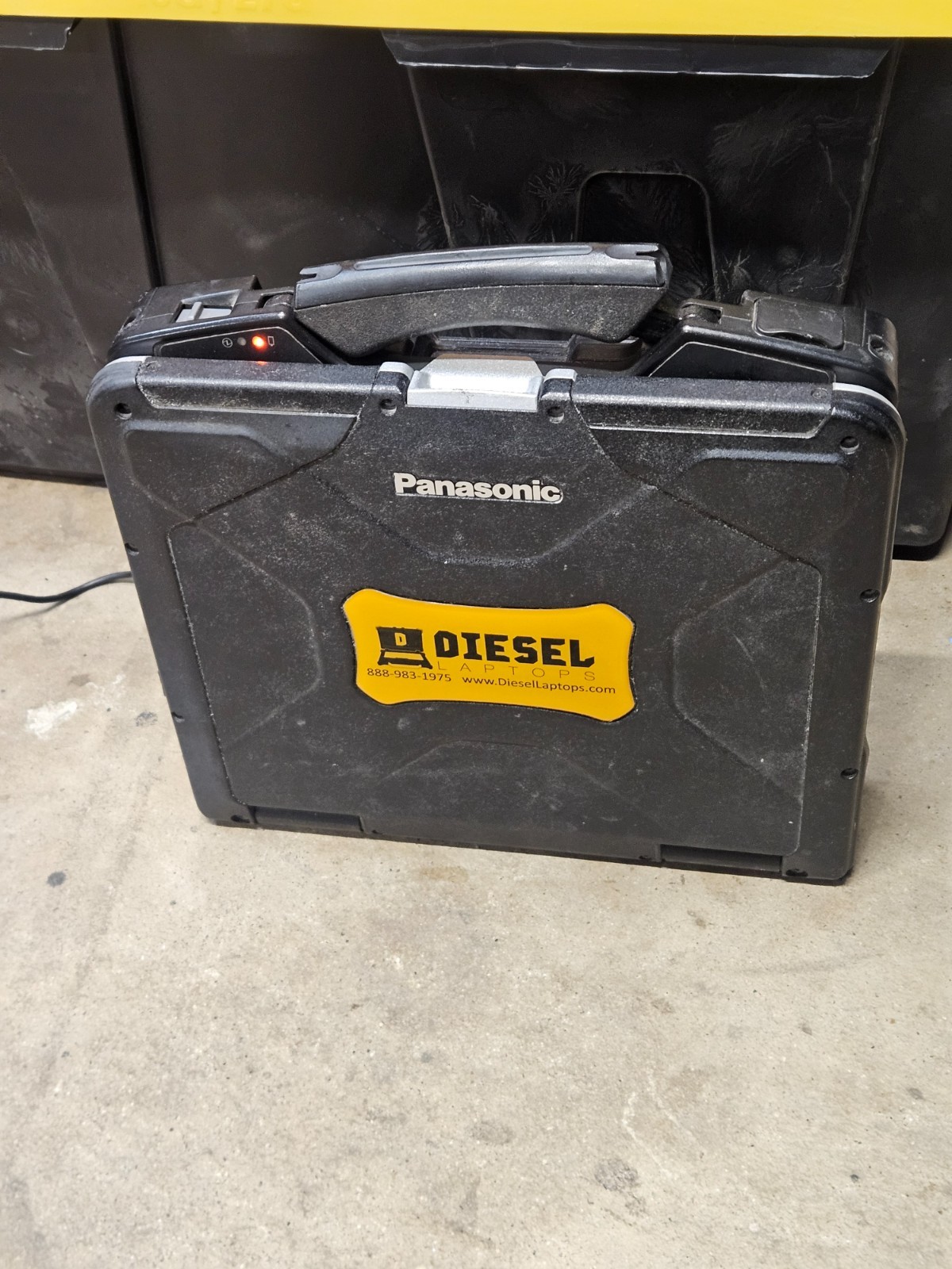 Panasonic Toughbook CF-31 MK-1 i5 520M @ 2.40GHz 8GB 13420HRS Diesel Rubber Kb