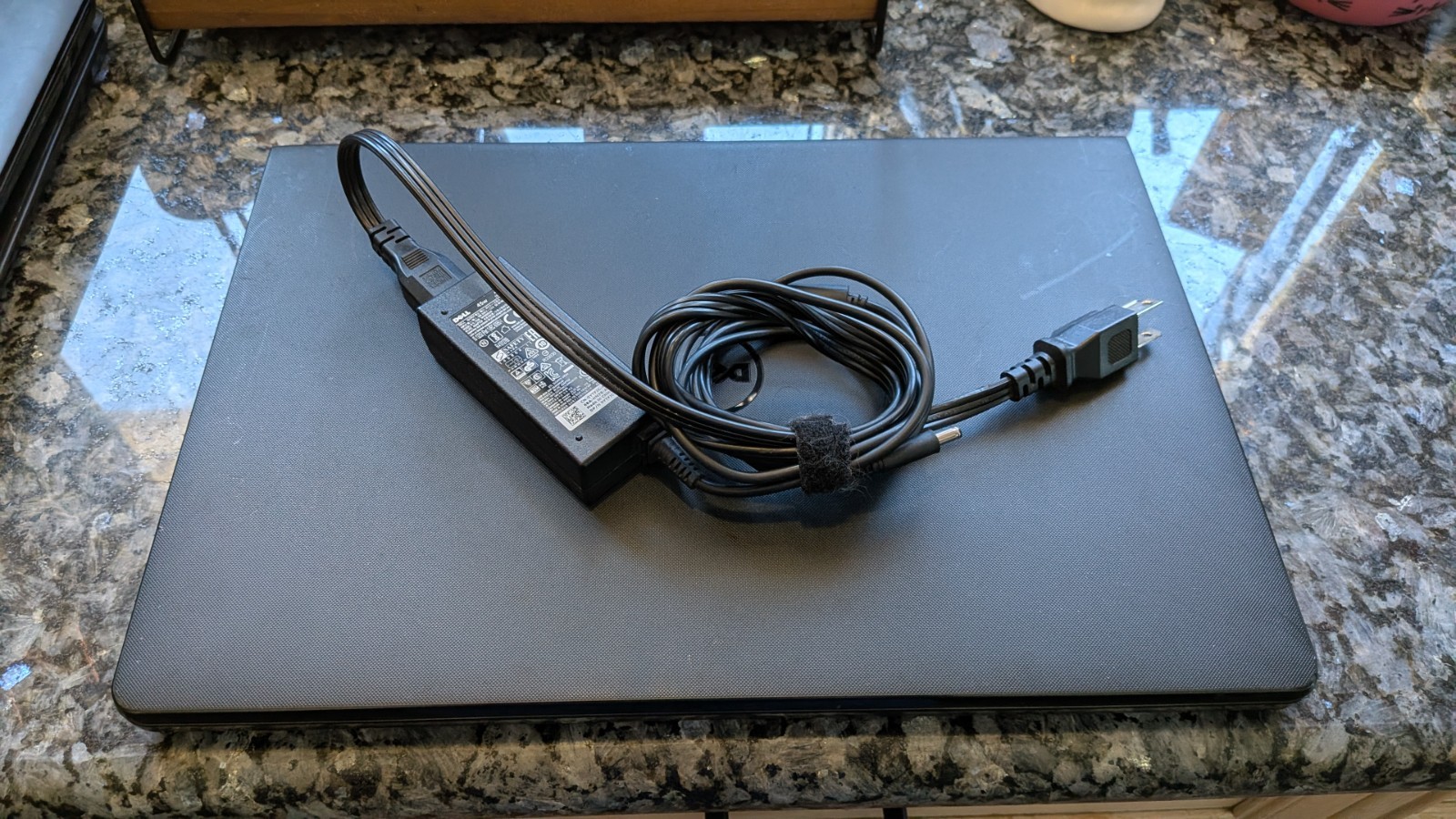 Dell Inspiron 3558 Intel i3-5015U 8GB RAM 256GB SSD