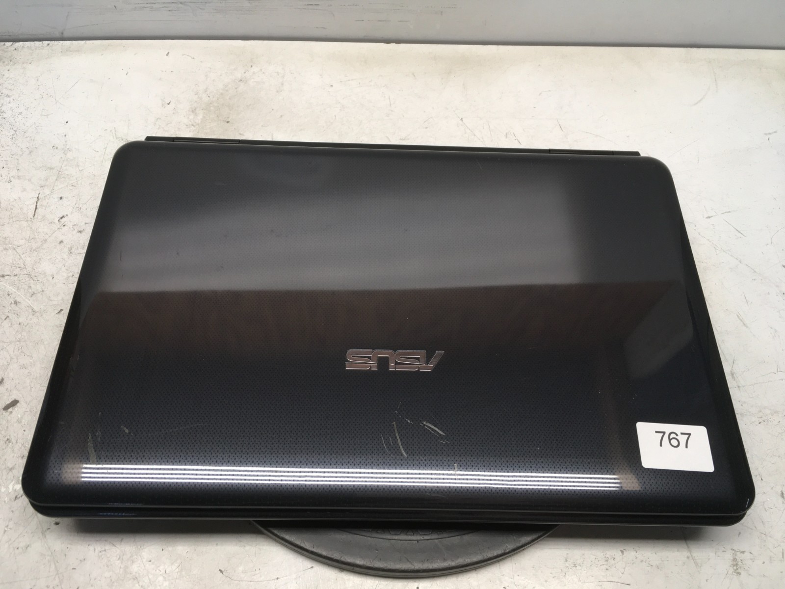 Asus K50I-RBBGR05 Intel Pentium Dual-Core T4400 2.2GHz 3 GB NO HDD