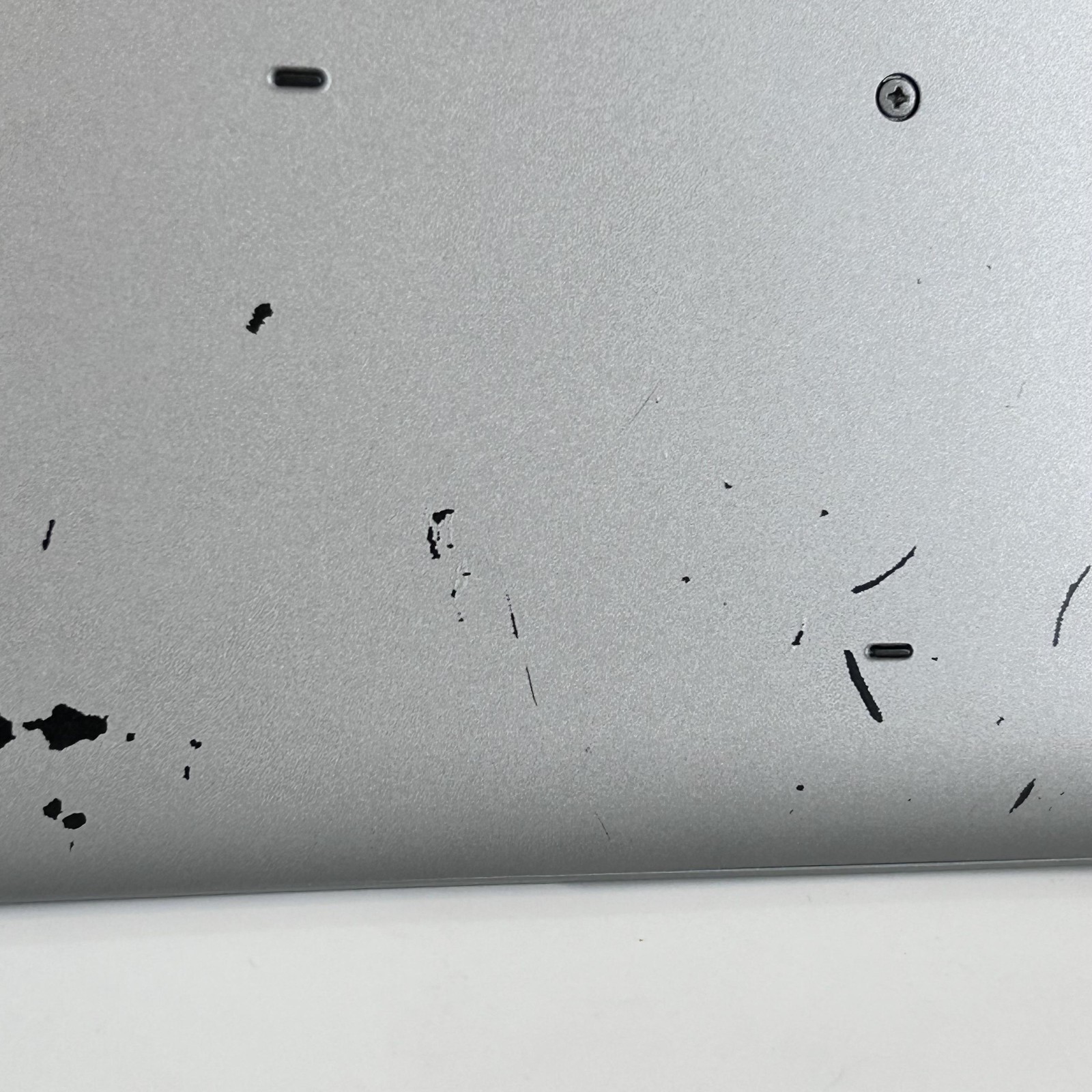 Dell Latitude 5440 14 Gray FHD 1.8 GHz i7-1365U 16GB 512GB SSD Good – WORN KEY