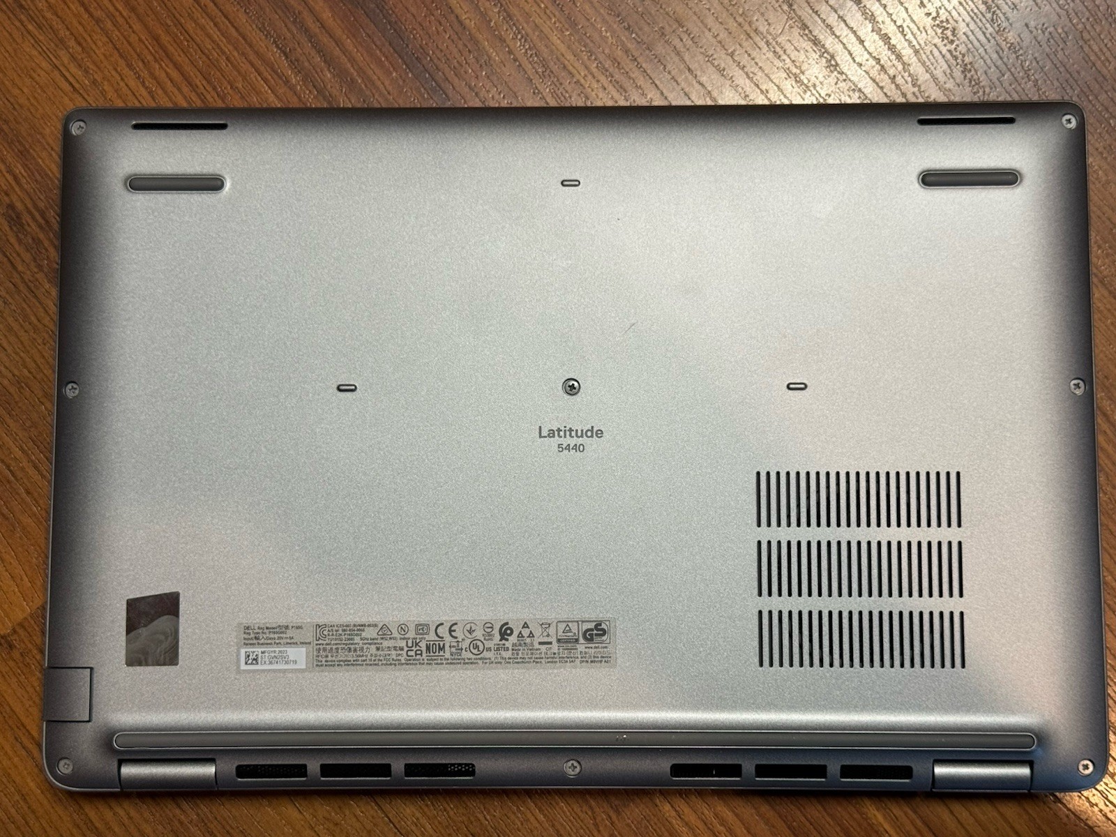 Dell Latitude 5440 14″ FHD Touch Intel Pro i5-1350P16GB 256GB W11P – Wi-Fi 6E