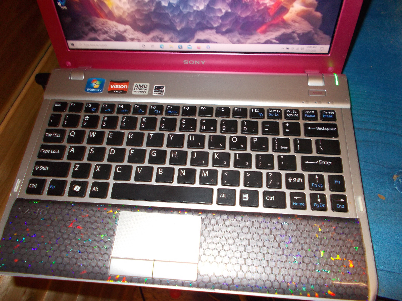 Sony Vaio SPIKER vpcyb14kx amd-e350 8gb 240gbssd 11.6 hd