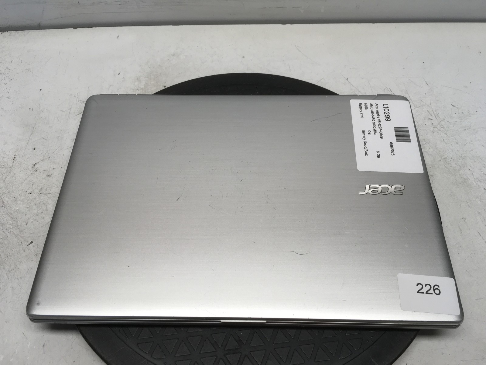 Acer Aspire V5-122P-0649 AMD A6-1450 1000MHz 6 GB NO HDD No Batt