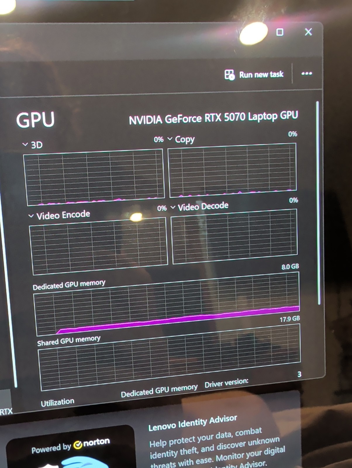 Lenovo Legion 7i Gen 10 OLED Ultra 9 275HX RTX5070 Gaming Laptop 32GB, 1TB
