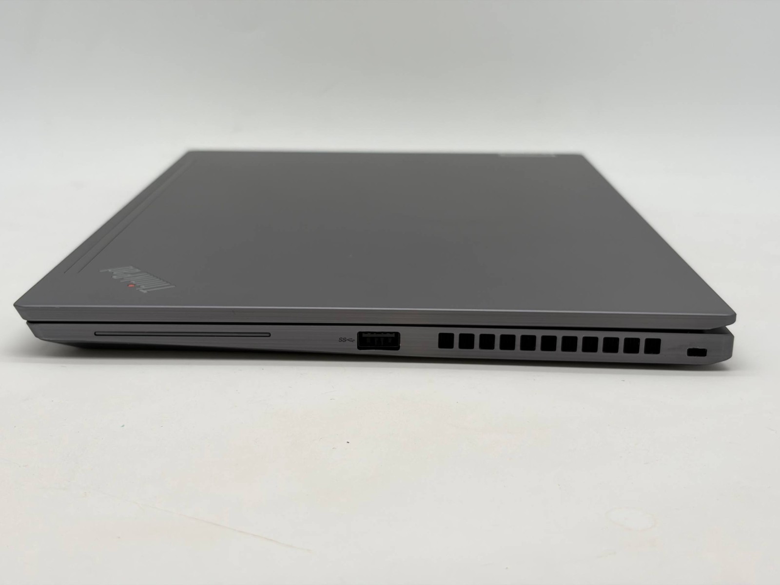 Lenovo ThinkPad T14s Gen 2 i7-1185g7@3.0GHz 32GB RAM 512GB NVMe Win11 Pro GradeB