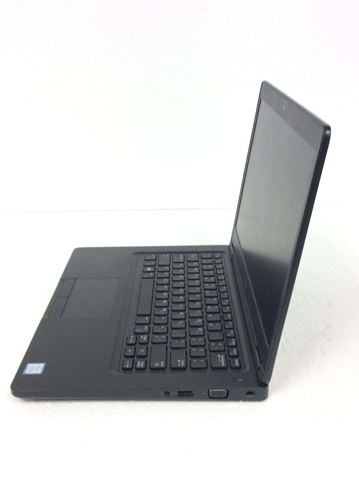 Dell Latitude 5490 laptop i5 8th Gen 14″ w/ 4Gb Ram, Webcam, FREE SHIP, As-Is